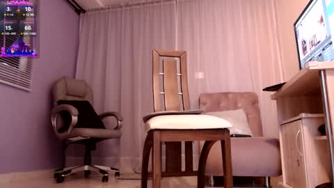 samantha_thompsoon online show from 01-08-25, 12:05