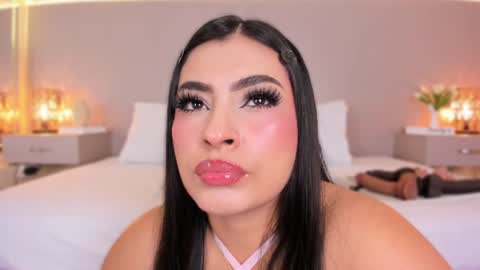 Snapshot of samanthaa_22_ chatting on 07-01-26, 11:56 Samanthaa online show from 07-01-26, 11:56