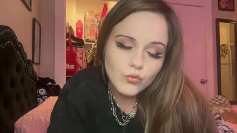 Snapshot of samanthafever chatting on 02-08-25, 03:52 samanthafever online show from 02-08-25, 03:52