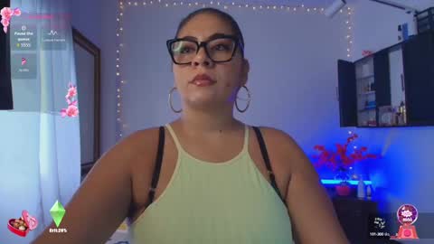 samanthahut1 online show from 10-05-25, 08:07