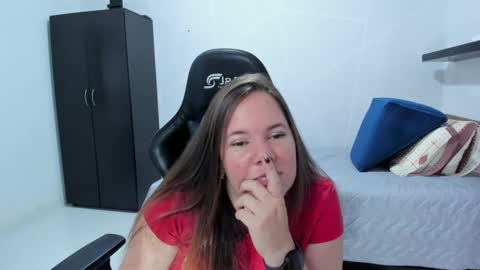 Snapshot of samanthaleon chatting on 10-07-25, 12:41 Samantha samy online show from 10-07-25, 12:41