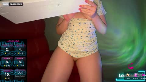 Samanthaxoxo online show from 12-09-24, 06:45