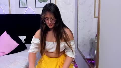 Snapshot of samanthapeachs chatting on 03-11-25, 05:57 Alejandra online show from 03-11-25, 05:57