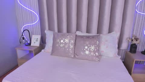 Alejandra  online show from 09-27-25, 12:54