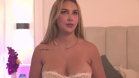 Snapshot of samanthavegga chatting on 07-14-26, 07:19 Samantha Vega online show from 07-14-26, 07:19