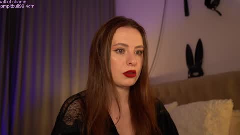 Snapshot of samanthavixen chatting on 02-01-25, 10:02 Goddess Samantha Vixen online show from 02-01-25, 10:02