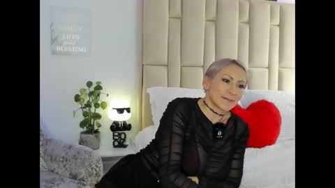 Samixmami online show from 03-12-25, 06:22