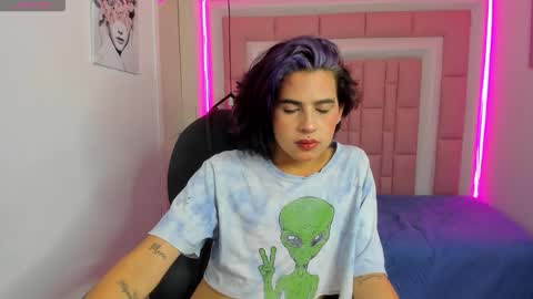 samanthha18 online show from 02-10-26, 03:54