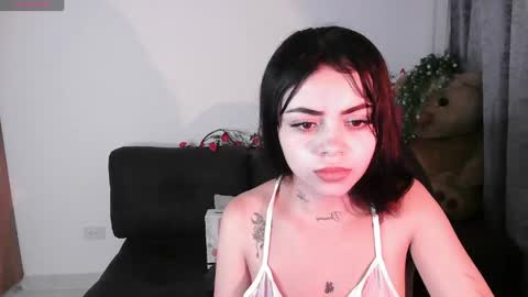 Samara   Please remeber follow me and rate me - thumbs up online show from 04-23-26, 07:41