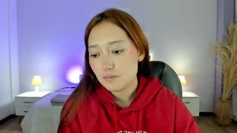 samara_hilton_2 online show from 10-12-25, 07:24