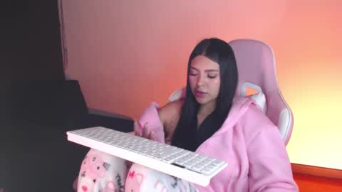 Sammy  online show from 12-12-24, 08:47