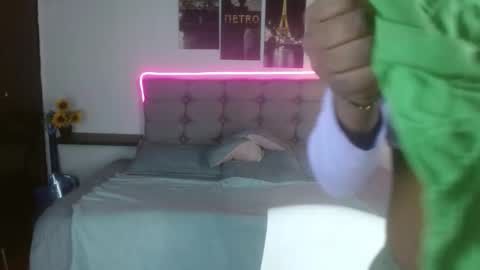 samara_roxx online show from 10-18-25, 02:58