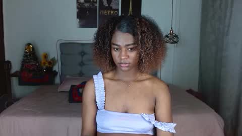 samara_roxx online show from 11-22-25, 04:00