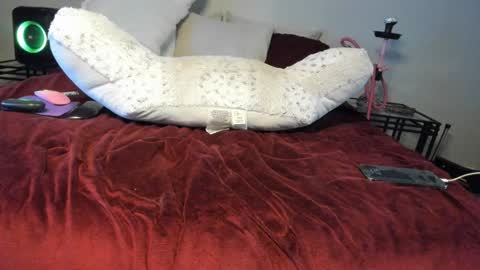 Yaya online show from 01-13-25, 10:14