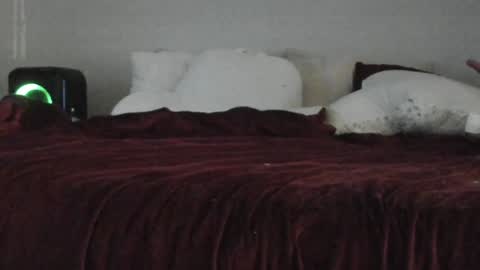 Yaya online show from 01-14-25, 01:36