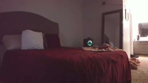 Snapshot of samatha1998 chatting on 02-11-26, 12:43 Yaya online show from 02-11-26, 12:43