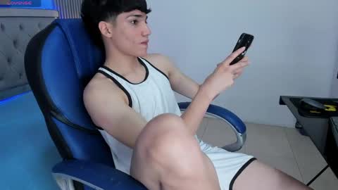Sam online show from 05-11-26, 03:07