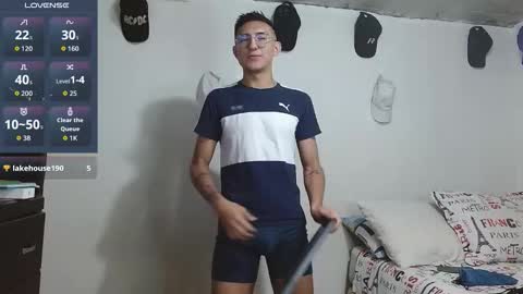 Snapshot of samfox_ chatting on 02-28-26, 11:22 SAM online show from 02-28-26, 11:22