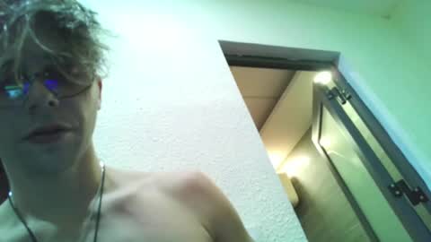 Fansly -       Top4fans   online show from 05-12-26, 12:02