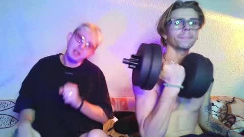 Fansly -       Top4fans   online show from 05-23-26, 07:46