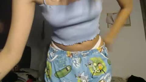 Snapshot of sami_and_gael chatting on 09-20-25, 02:12 Tami Gael online show from 09-20-25, 02:12