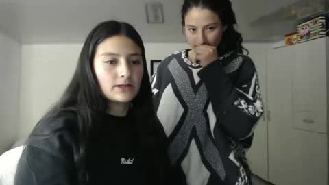 Snapshot of sami_ortiz chatting on 12-22-24, 04:17 samamtha online show from 12-22-24, 04:17