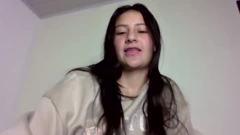 Snapshot of sami_ortiz chatting on 12-29-24, 04:38 samamtha online show from 12-29-24, 04:38