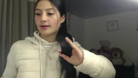 Snapshot of sami_ortiz chatting on 01-25-25, 04:02 samamtha online show from 01-25-25, 04:02