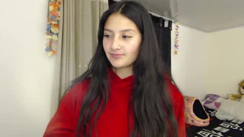 Snapshot of sami_ortiz chatting on 02-13-25, 05:16 samamtha online show from 02-13-25, 05:16