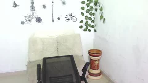 SAMIRA online show from 01-05-25, 03:23