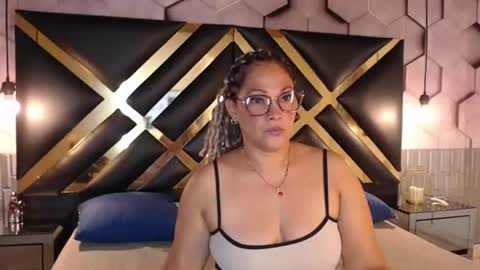 SAMIRA online show from 06-19-26, 09:40