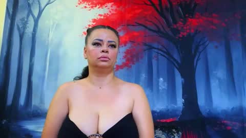     online show from 10-04-25, 08:18