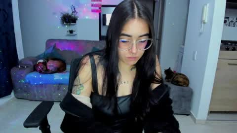 SARA online show from 05-05-26, 04:09