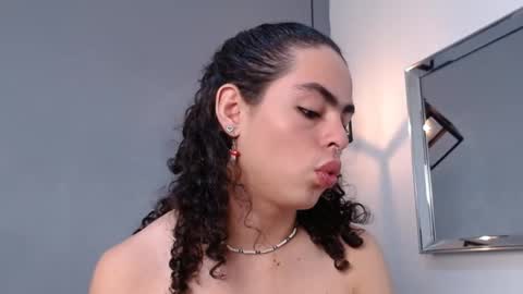 SamiWilliams online show from 09-12-25, 07:36
