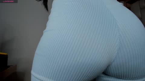 Snapshot of sammy_rios chatting on 12-25-24, 08:28 Sammy online show from 12-25-24, 08:28