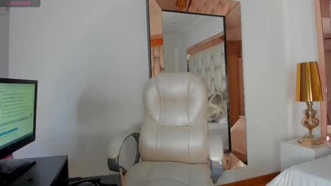Snapshot of sammy_rios chatting on 02-27-25, 03:59 Sammy online show from 02-27-25, 03:59