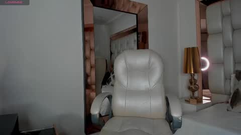 Snapshot of sammy_rios chatting on 03-05-25, 05:29 Sammy online show from 03-05-25, 05:29