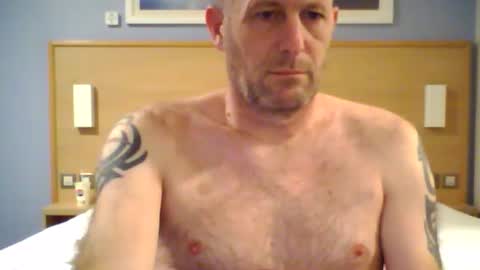 sammyb1821 online show from 02-04-25, 09:49