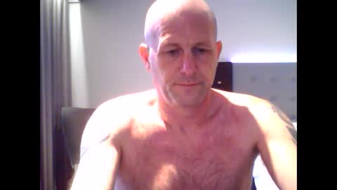 sammyb1821 online show from 02-13-25, 03:56