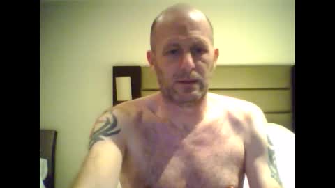 sammyb1821 online show from 02-25-25, 05:04