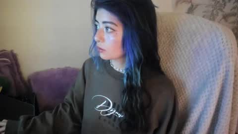   online show from 12-14-25, 10:03