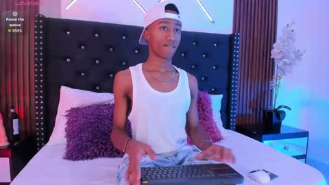 sammyyadams_ online show from 09-20-25, 10:44