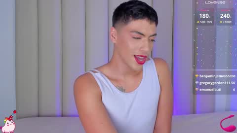 Sammuel online show from 12-22-24, 04:06