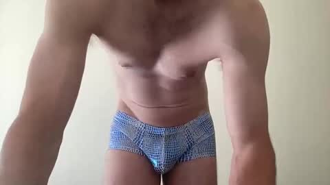 Snapshot of samt2527 chatting on 03-01-25, 04:47 SamT online show from 03-01-25, 04:47