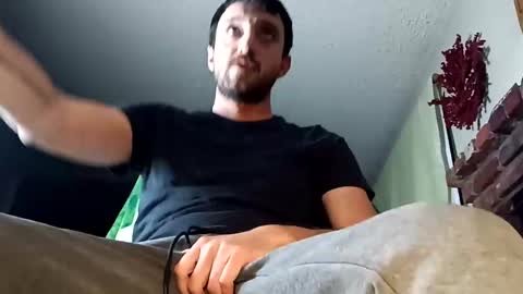 Snapshot of samthebully chatting on 10-06-25, 05:49 SamTheBully online show from 10-06-25, 05:49