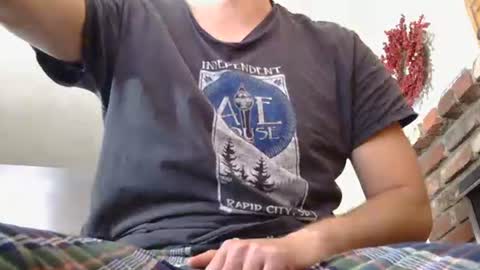 Snapshot of samthebully chatting on 10-29-25, 10:33 SamTheBully online show from 10-29-25, 10:33