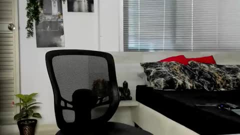 Snapshot of samuel2rd chatting on 03-31-26, 02:50 samuel2rd online show from 03-31-26, 02:50