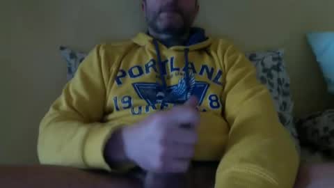 Snapshot of samuel802984 chatting on 01-15-25, 09:24 Samuel online show from 01-15-25, 09:24