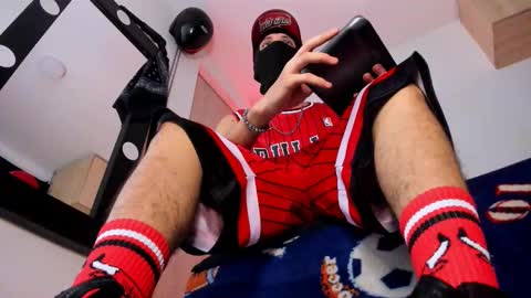   online show from 02-25-26, 03:27