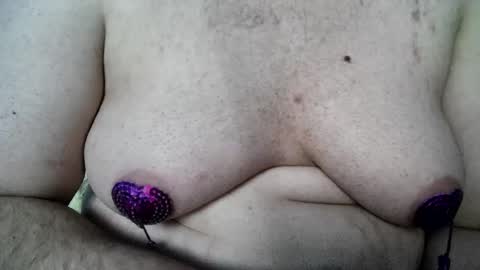 Snapshot of samuel_xlive287494 chatting on 01-11-26, 12:48 samuel_xlive287494 online show from 01-11-26, 12:48